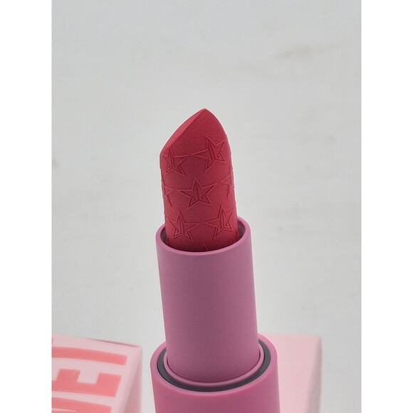 Jeffree Star Cosmetics Velvet Trap Lipstick in shade Taser - Picture 7 of 7